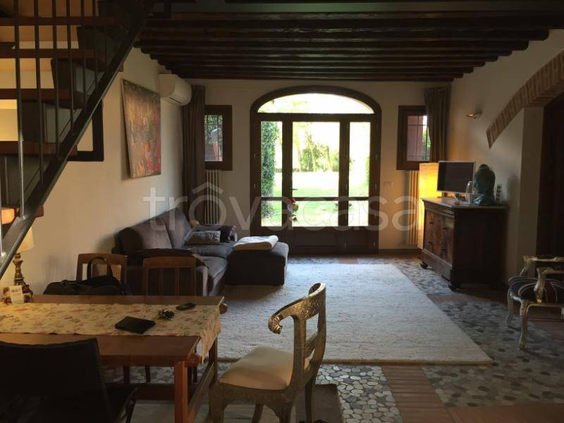 casa indipendente in affitto a Spinea