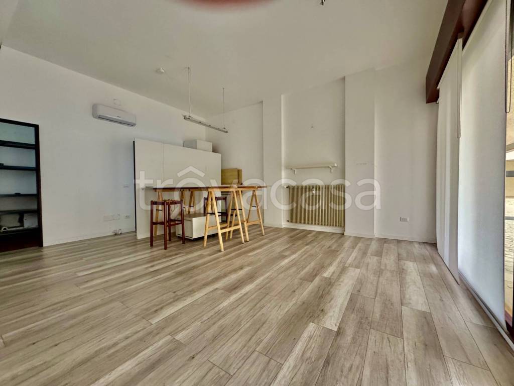 negozio in affitto a Spinea