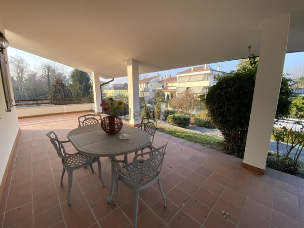 casa indipendente in affitto a Stra