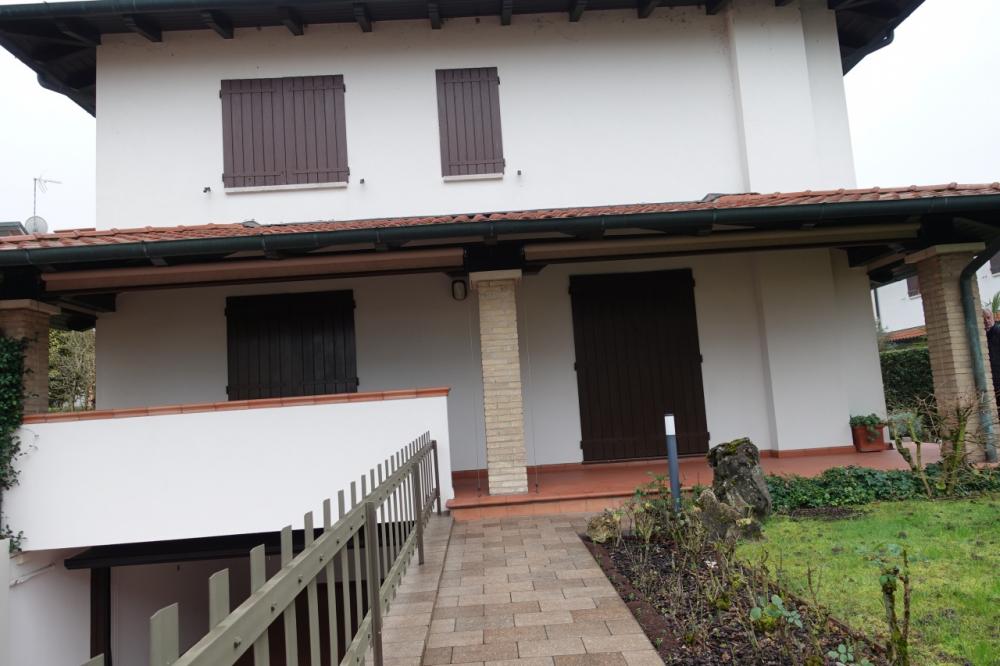 casa indipendente in affitto a Stra