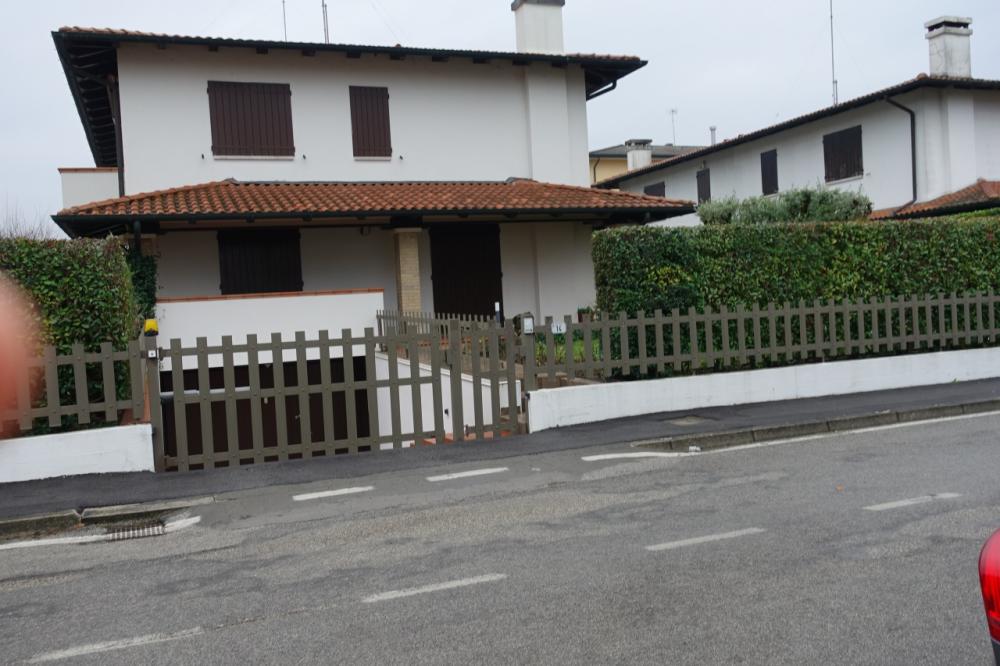 casa indipendente in affitto a Stra in zona San Pietro