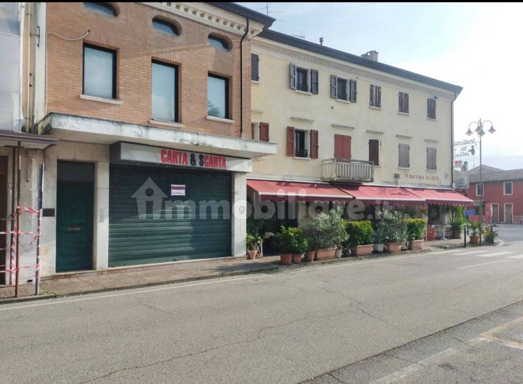 negozio in affitto a Torre di Mosto