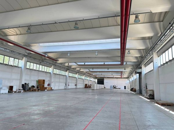 locale commerciale in affitto a Venezia in zona Marghera