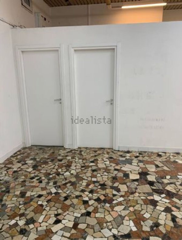 negozio in affitto a Venezia in zona Mestre