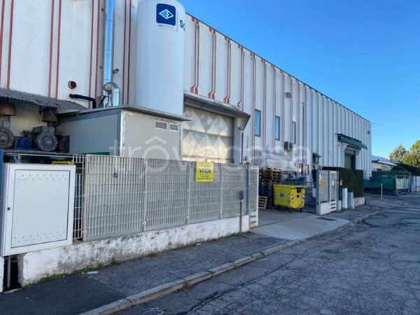 locale commerciale in affitto a Venezia in zona Marghera