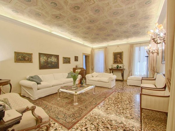 appartamento in affitto a Venezia