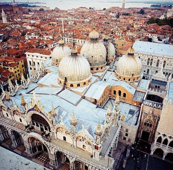 quadrivano in affitto a Venezia in zona Sestiere San Marco