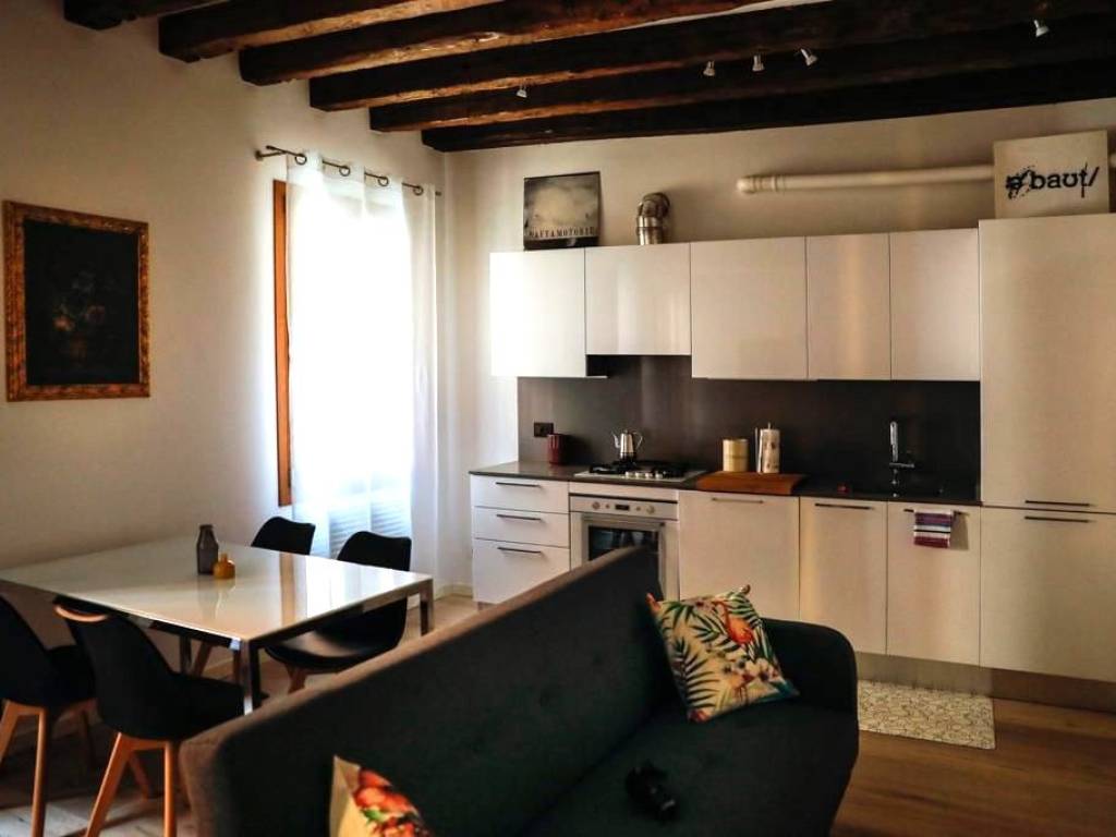 appartamento in affitto a Venezia in zona Sestiere San Polo