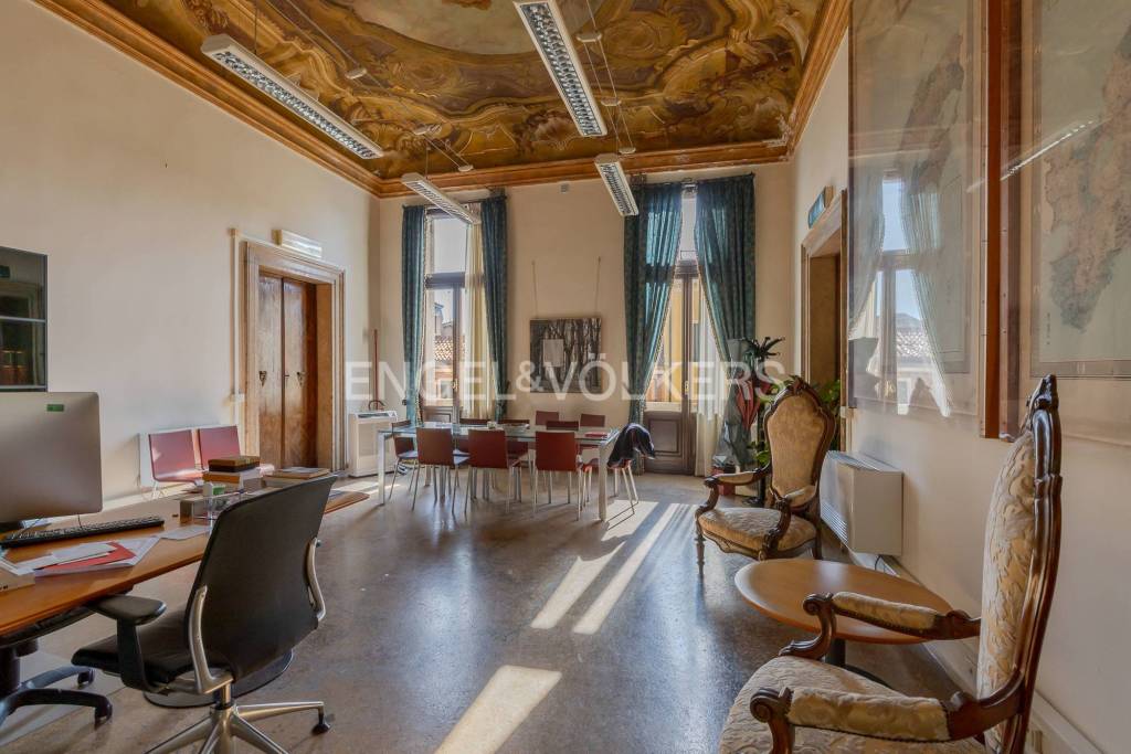 ufficio in affitto a Venezia