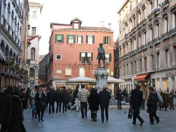 negozio in affitto a Venezia in zona Sestiere San Marco