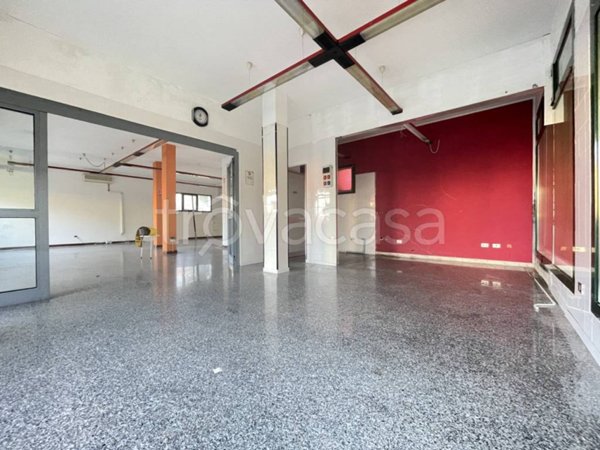 negozio in affitto a Venezia in zona Mestre