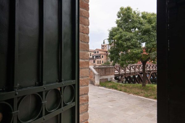 appartamento in affitto a Venezia in zona Sestiere Dorsoduro