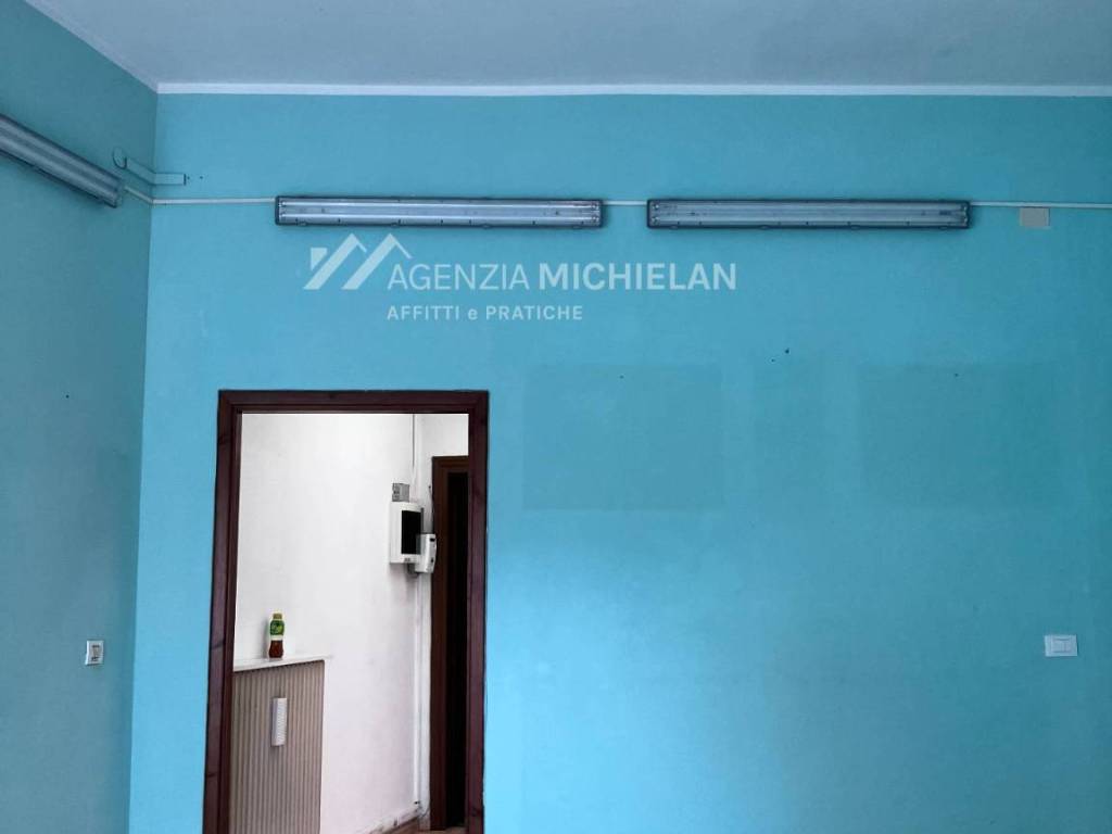 negozio in affitto a Venezia in zona Marghera
