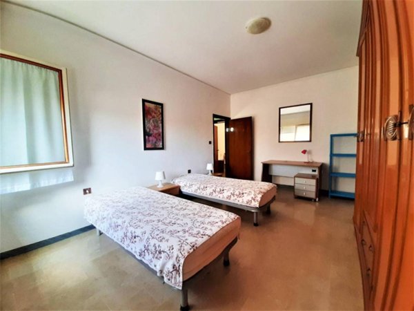 negozio in affitto a Venezia in zona Carpenedo