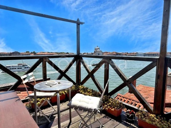 appartamento in affitto a Venezia in zona Giudecca