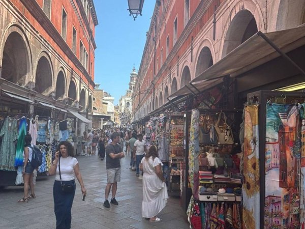 negozio in affitto a Venezia in zona Sestiere San Marco