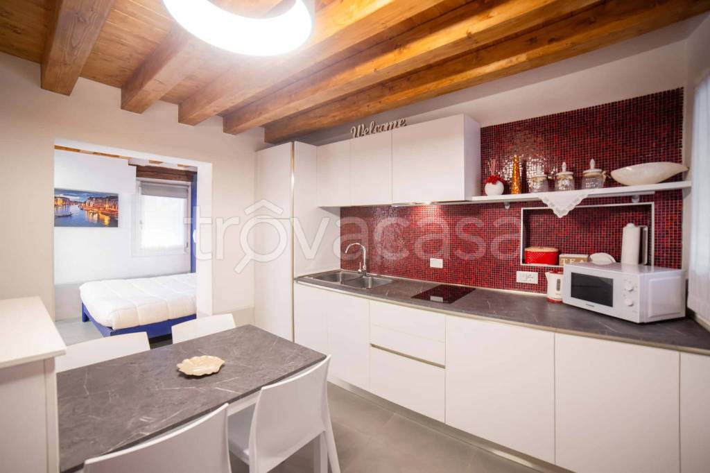 appartamento in affitto a Venezia in zona Sestiere San Marco