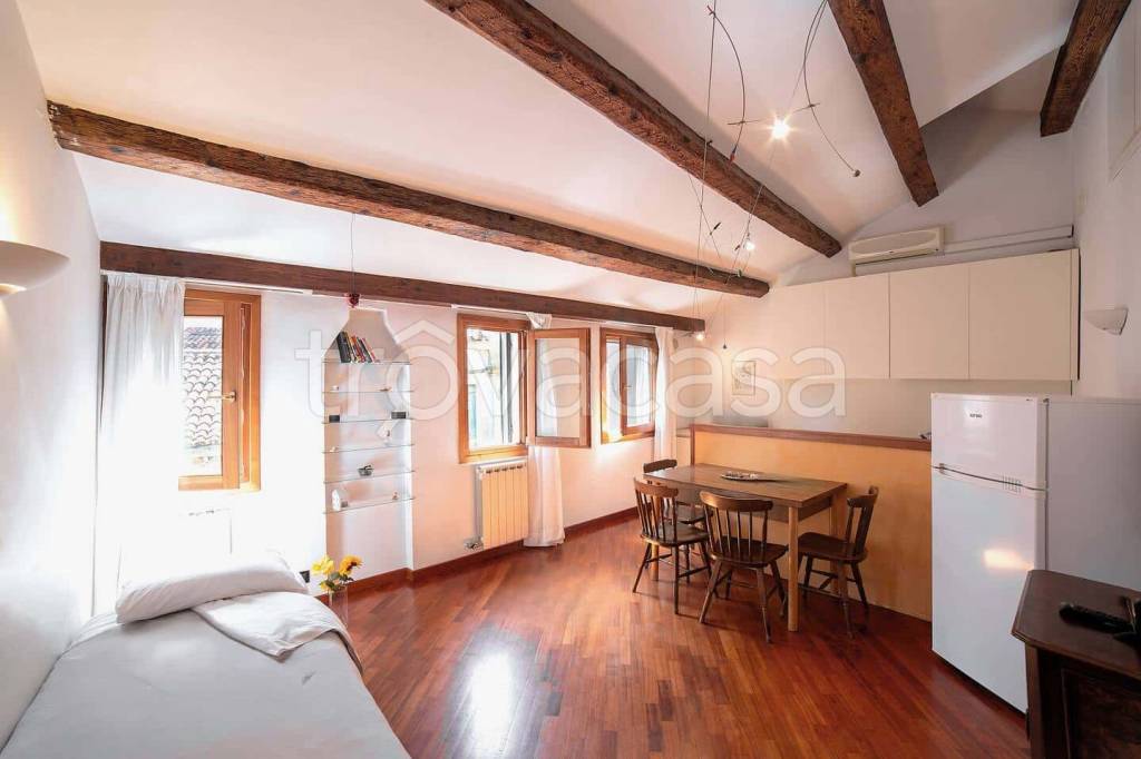 appartamento in affitto a Venezia in zona Sestiere Castello