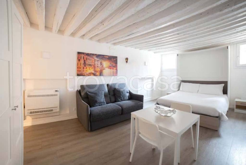 appartamento in affitto a Venezia in zona Sestiere San Marco