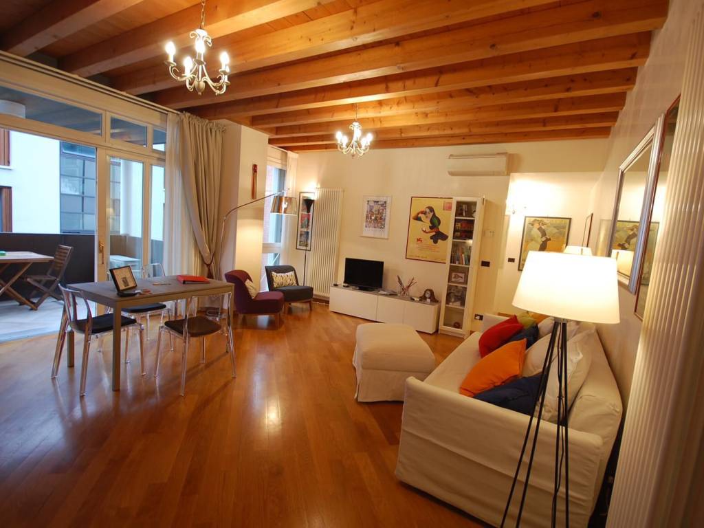 appartamento in affitto a Venezia in zona Giudecca
