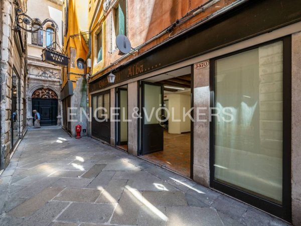 negozio in affitto a Venezia in zona Sestiere San Marco