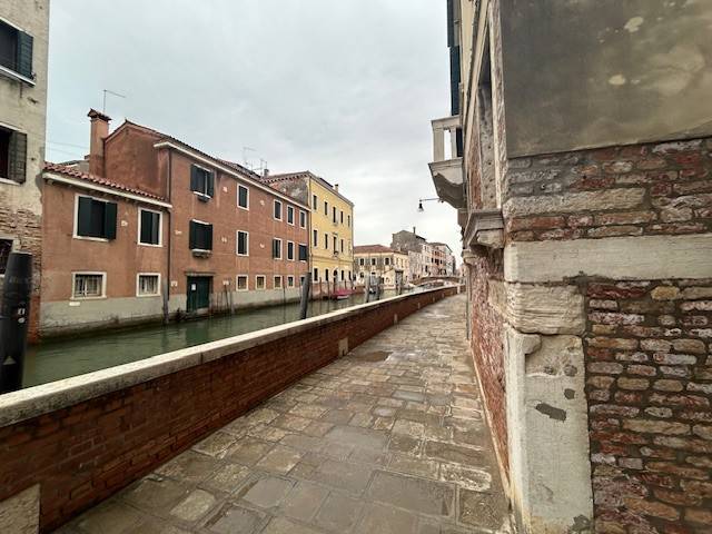 appartamento in affitto a Venezia in zona Sestiere Dorsoduro