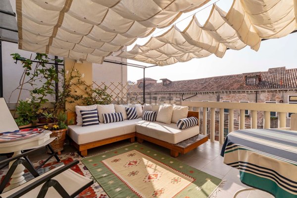 appartamento in affitto a Venezia in zona Sestiere Cannaregio