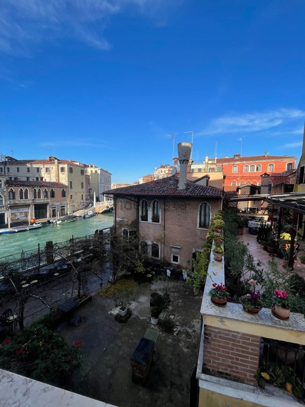 appartamento in affitto a Venezia in zona Sestiere Cannaregio