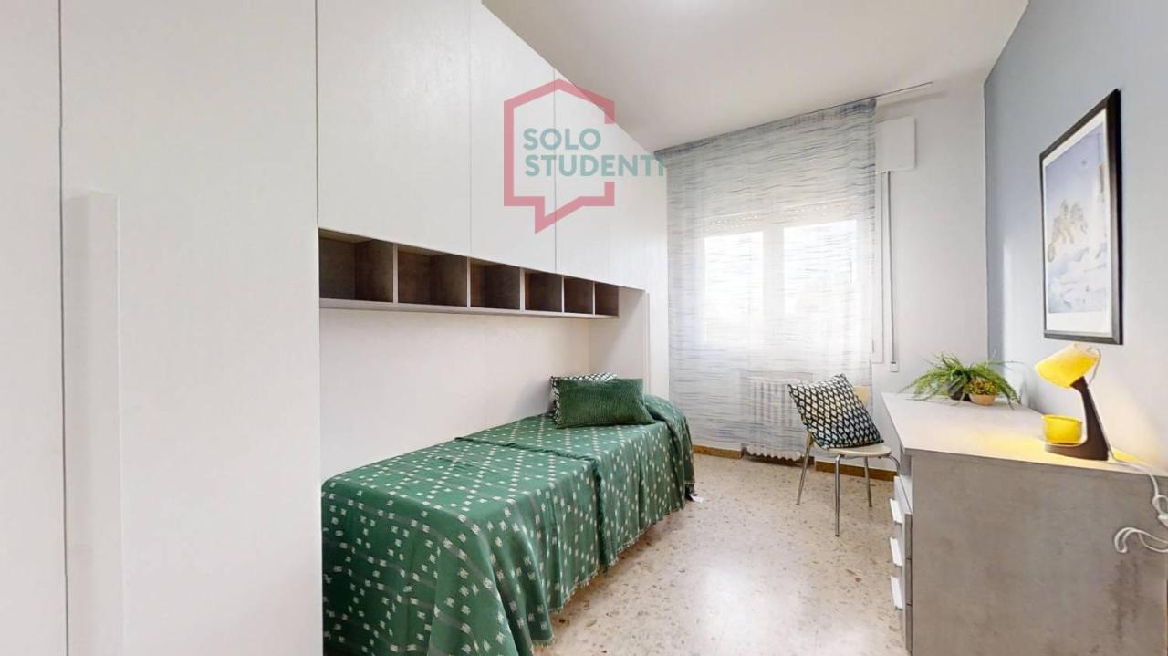 negozio in affitto a Venezia in zona Carpenedo