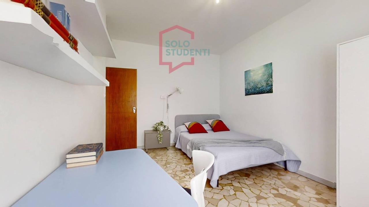 negozio in affitto a Venezia in zona Carpenedo