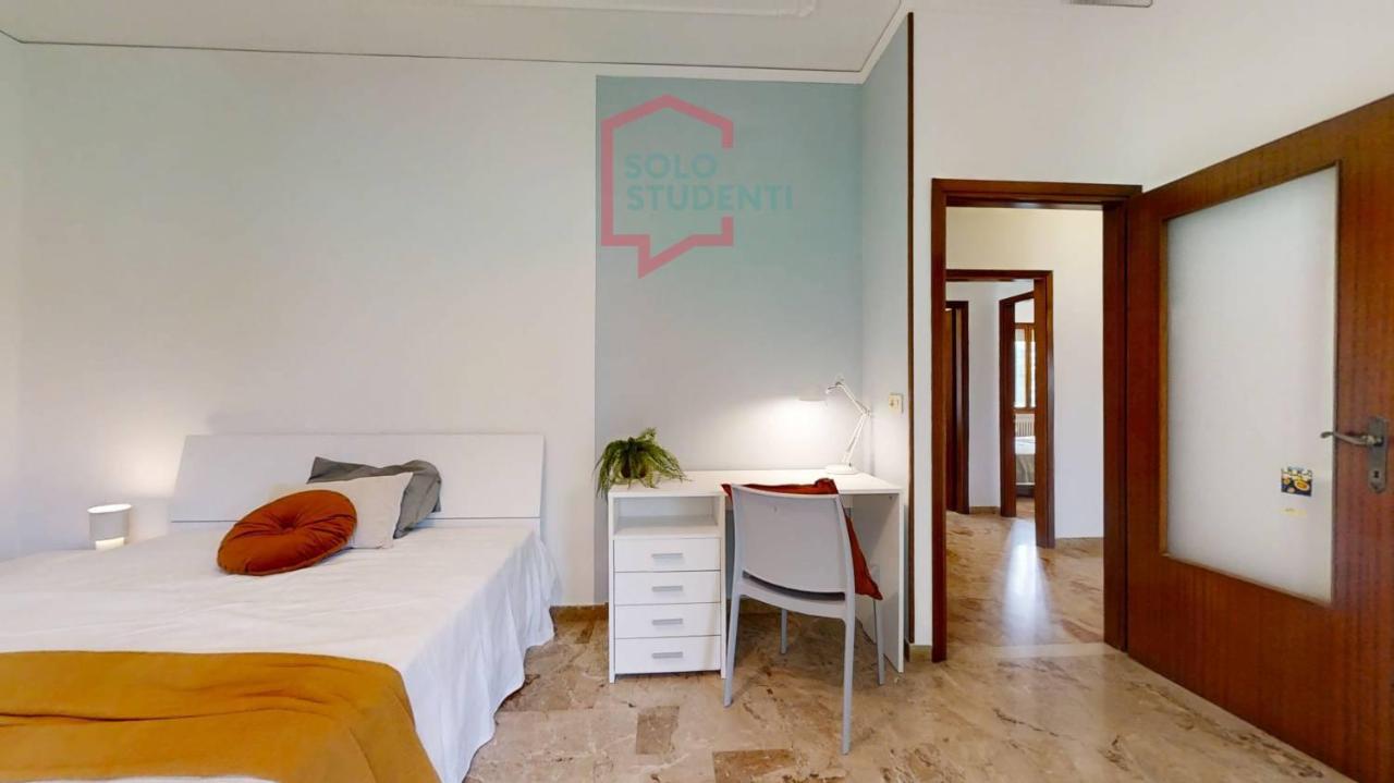 negozio in affitto a Venezia in zona Carpenedo