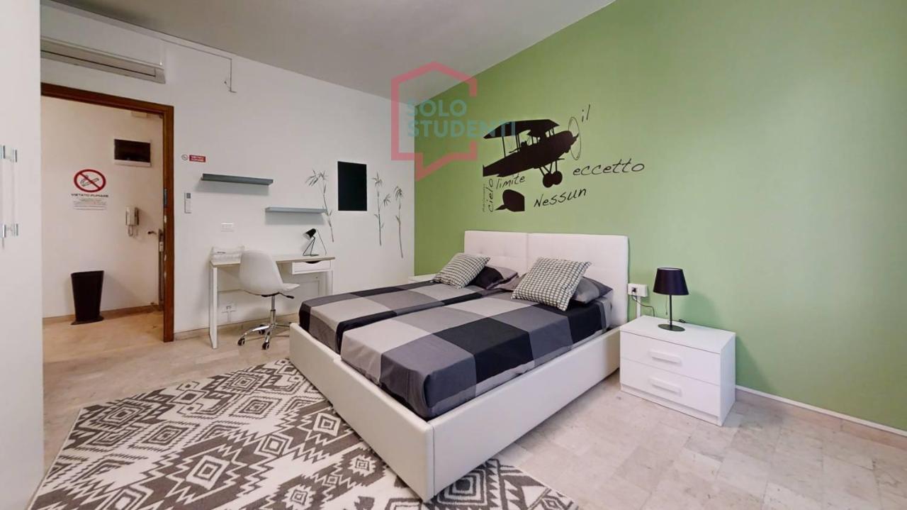 negozio in affitto a Venezia in zona Carpenedo