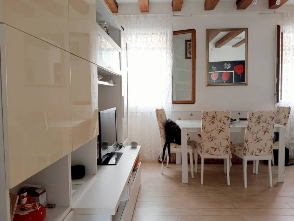 appartamento in affitto a Venezia in zona Sestiere Cannaregio