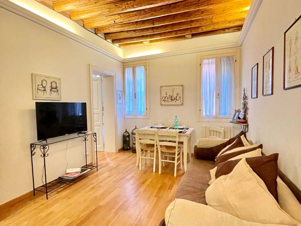 appartamento in affitto a Venezia in zona Sestiere Dorsoduro