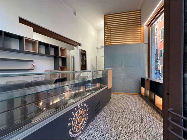 negozio in affitto a Venezia in zona Sestiere Santa Croce
