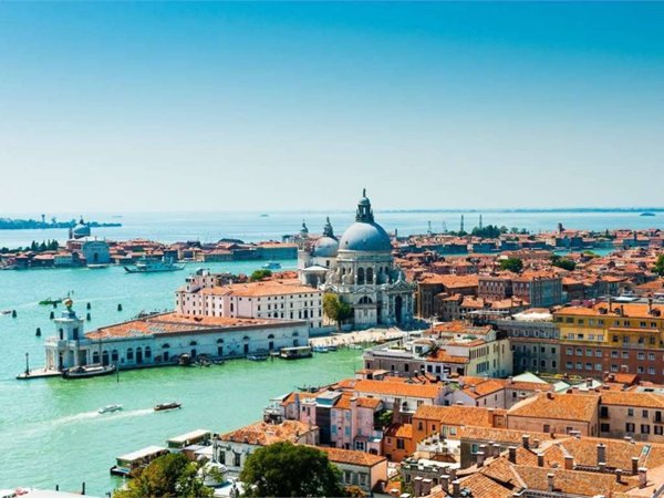 locale di sgombero in affitto a Venezia in zona Sestiere San Marco