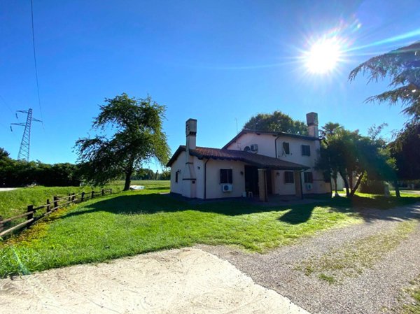 casa indipendente in affitto a Venezia in zona Zelarino