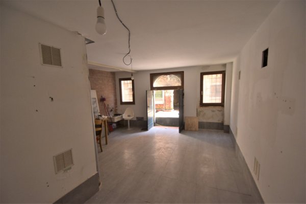 locale di sgombero in affitto a Venezia in zona Sestiere Cannaregio