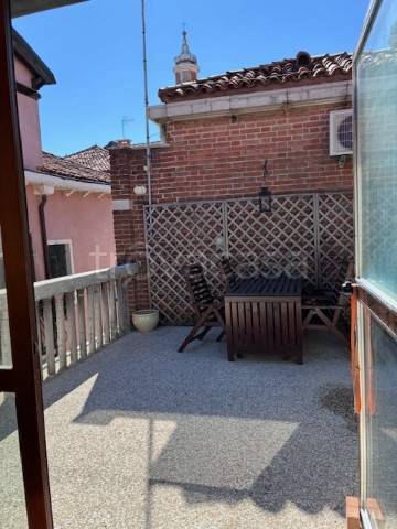 appartamento in affitto a Venezia
