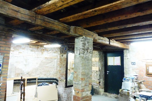 locale di sgombero in affitto a Venezia in zona Sestiere Santa Croce