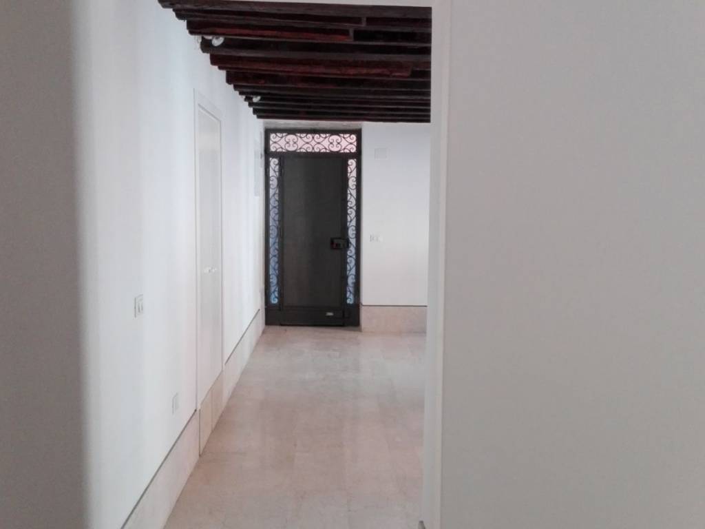 ufficio in affitto a Venezia in zona Sestiere Dorsoduro