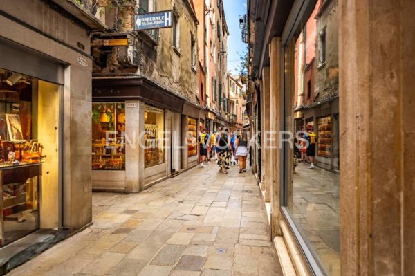 negozio in affitto a Venezia in zona Sestiere San Marco