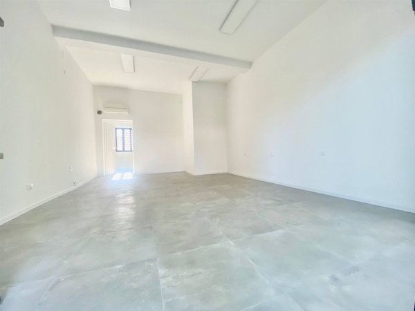 negozio in affitto a Venezia in zona Marghera