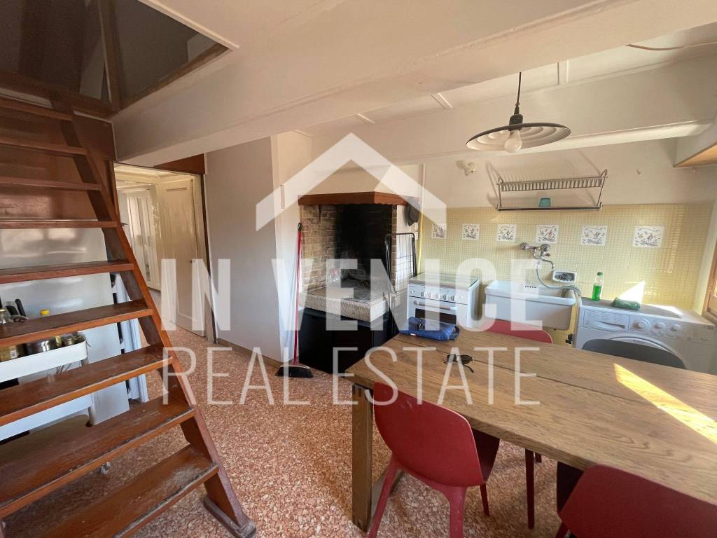 appartamento in affitto a Venezia in zona Sestiere San Polo