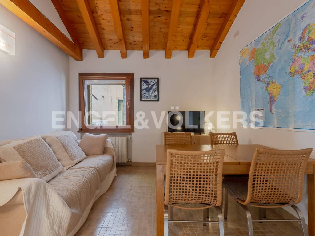 appartamento in affitto a Venezia in zona Sestiere Santa Croce