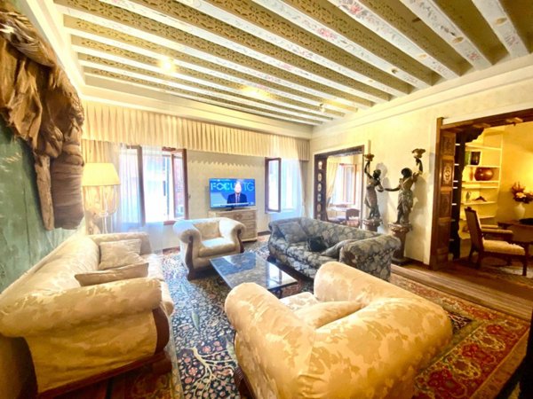 appartamento in affitto a Venezia