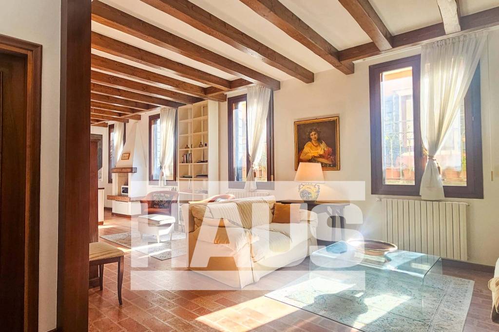 appartamento in affitto a Venezia in zona Sestiere San Marco