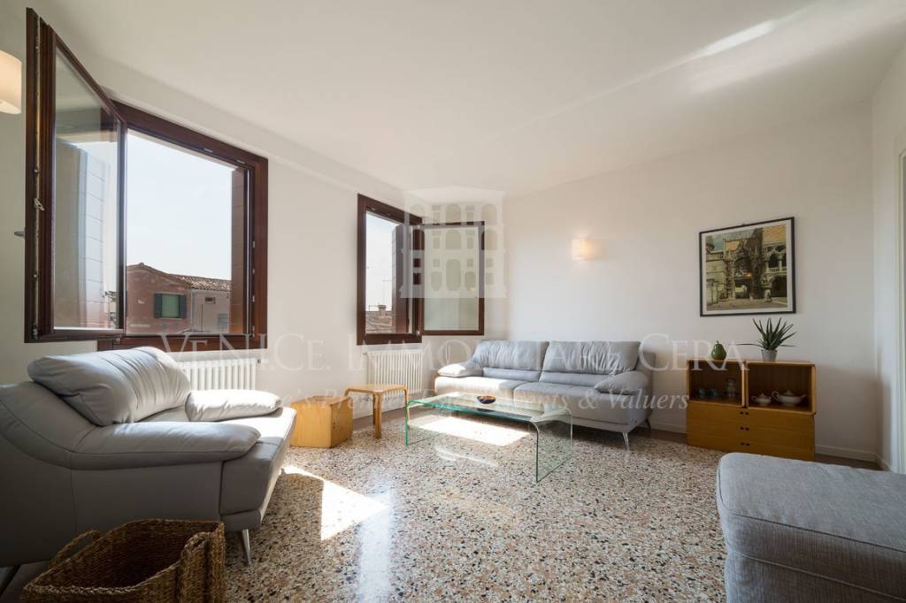 appartamento in affitto a Venezia in zona Sestiere Dorsoduro