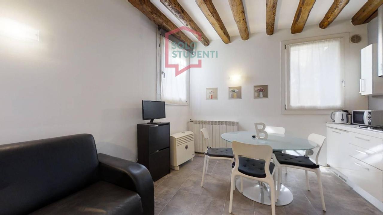appartamento in affitto a Venezia in zona Sestiere Cannaregio