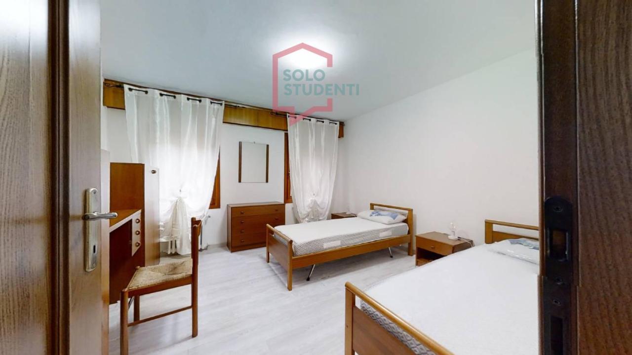 negozio in affitto a Venezia in zona Sestiere Santa Croce